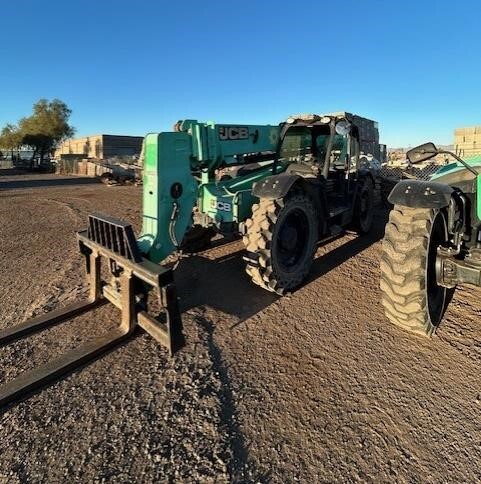 2017 JCB 509-42-1