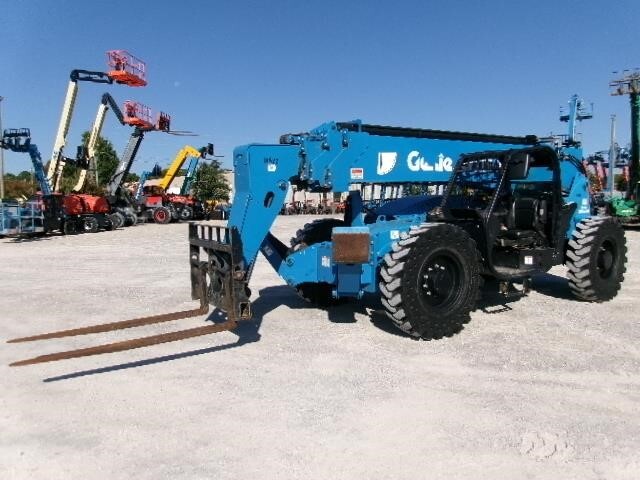 2022 Genie GTH-1056