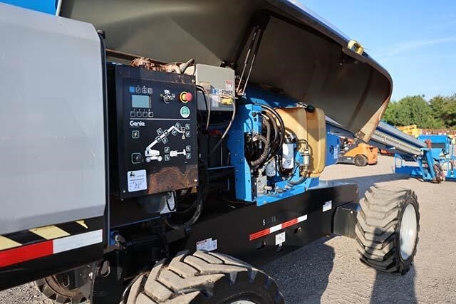 2018 Genie S-85XC-16