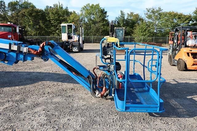 2018 Genie S-85XC-25