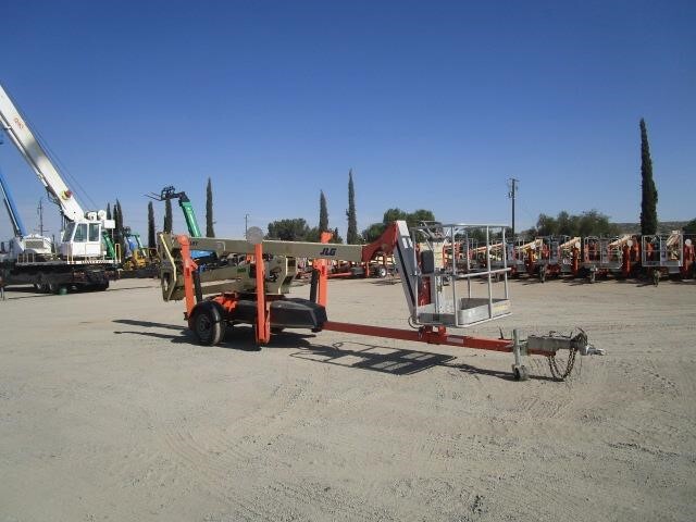 2016 JLG T500J-2