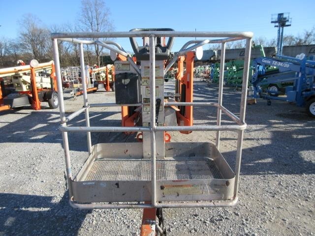 2017 JLG T500J-6