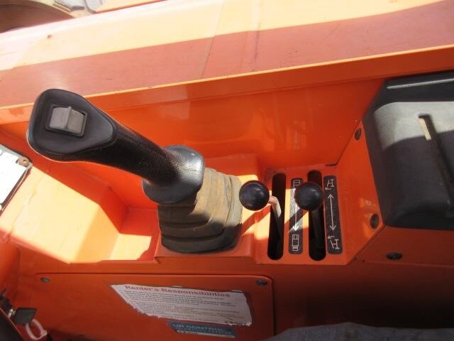 2016 SkyTrak 6042 Picture 18 2016 SkyTrak 6042-18