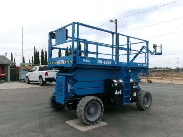2023 Genie GS-4390 RT Picture 2 2023 Genie GS-4390 RT-2
