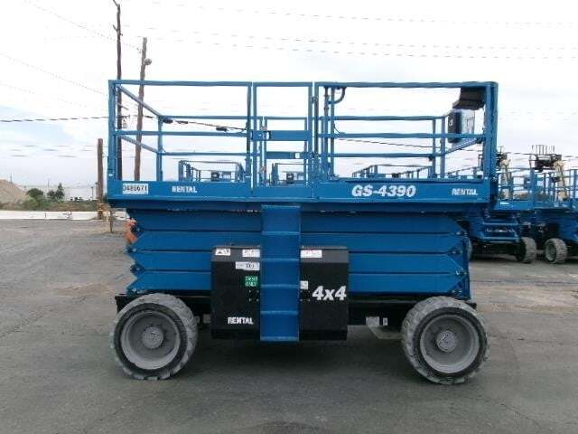2023 Genie GS-4390 RT Picture 4 2023 Genie GS-4390 RT-4