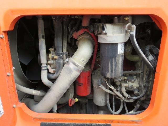 2017 SkyTrak 8042 Picture 16 2017 SkyTrak 8042-16