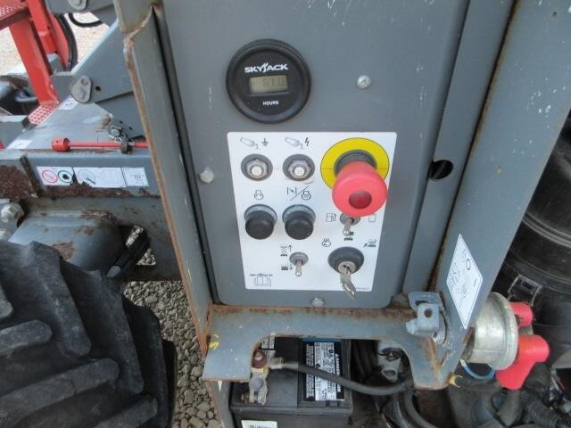 2019 Skyjack SJ-6832RT Picture 15 2019 Skyjack SJ-6832RT-15