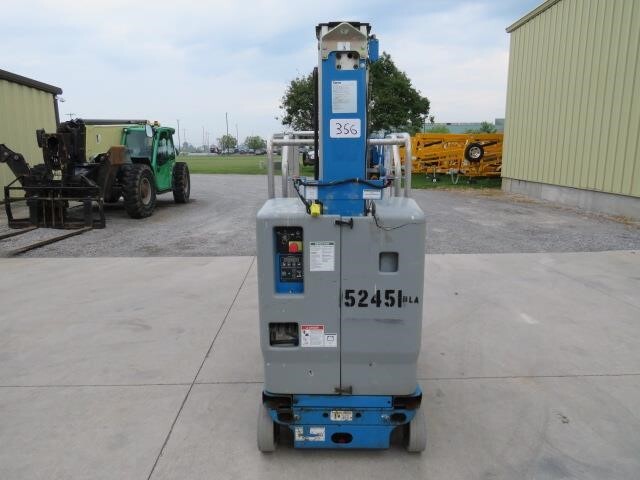 2017 Genie GR-20 Picture 3 2017 Genie GR-20-3