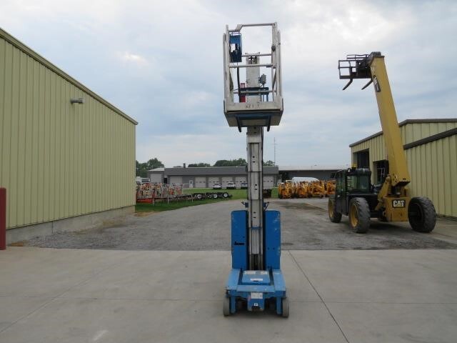 2017 Genie GR-20 Picture 19 2017 Genie GR-20-19