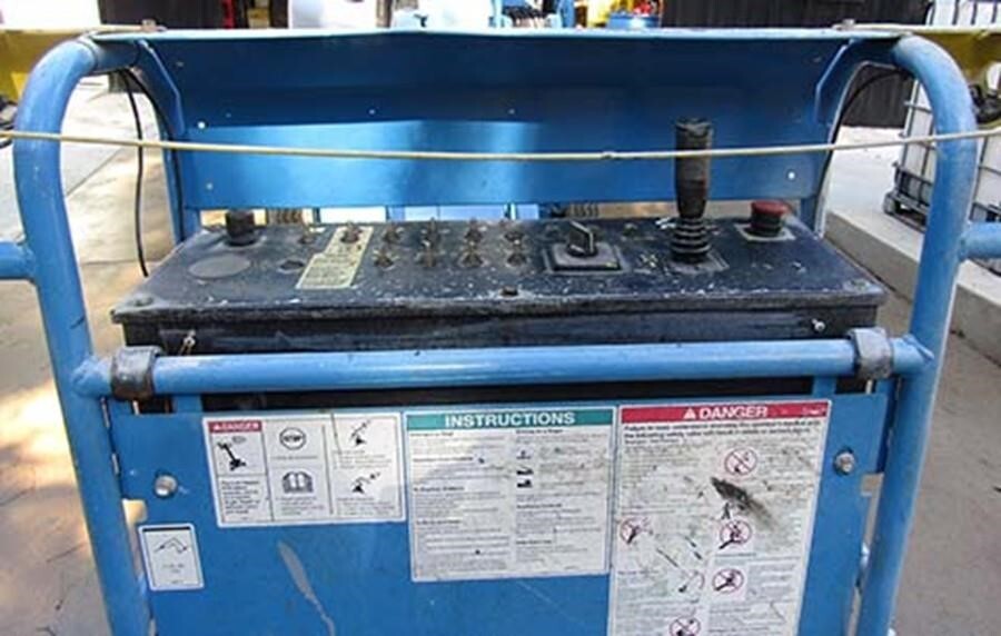 2018 Genie Z-45/25J DC Picture 15 2018 Genie Z-45/25J DC-15