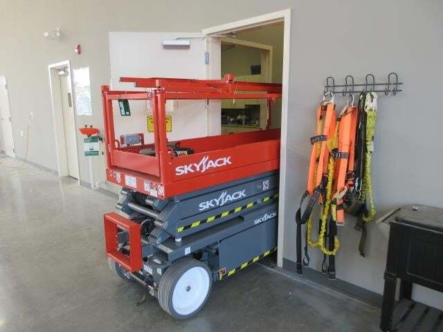 2024 Skyjack SJ-3220-8