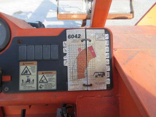 2018 SkyTrak 6042 Picture 16 2018 SkyTrak 6042-16