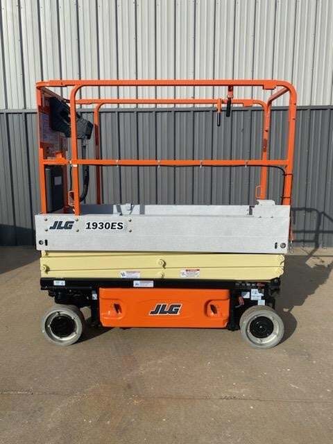 2013 JLG 1930ES