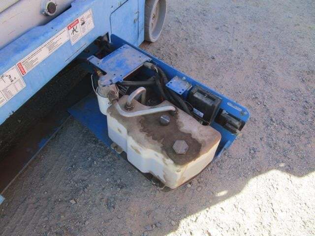 2016 Genie GS-2632 Picture 9 2016 Genie GS-2632-9