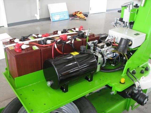 2025 Niftylift TM34T-19