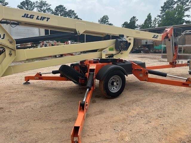 2018 JLG T500J-4