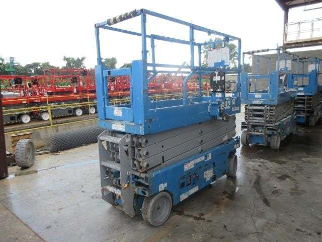 2017 Genie GS-2632 Picture 3 2017 Genie GS-2632-3