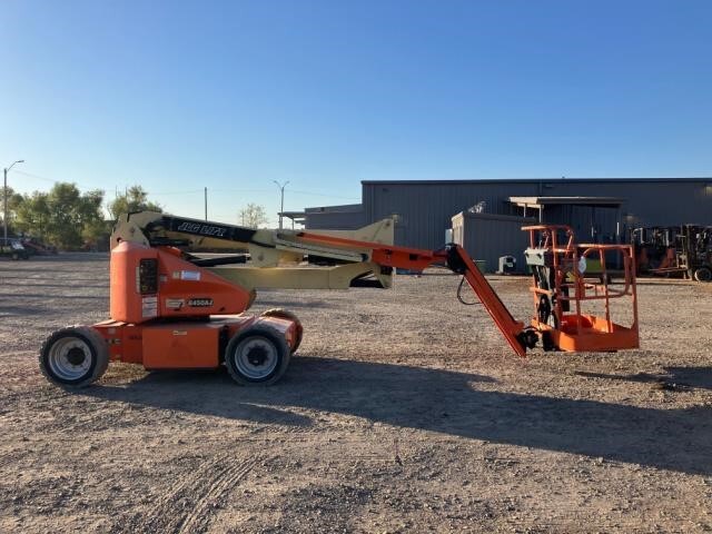 2018 JLG E450AJ-3