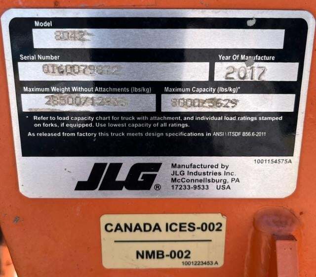 2017 SkyTrak 8042 Picture 18 2017 SkyTrak 8042-18