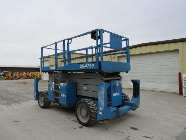 2013 Genie GS-4390 RT-6