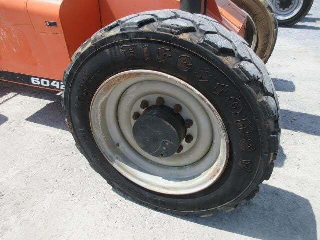 2016 SkyTrak 6042 Picture 7 2016 SkyTrak 6042-7