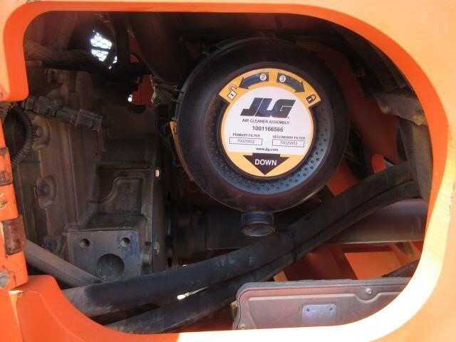 2016 SkyTrak 6042 Picture 14 2016 SkyTrak 6042-14