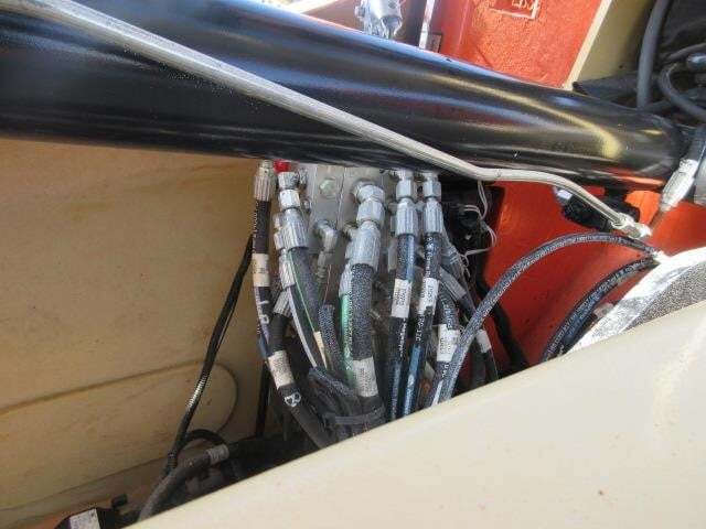 2017 JLG E400AJPN Picture 15 2017 JLG E400AJPN-15