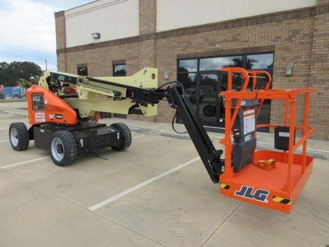 2025 JLG E450AJ-4