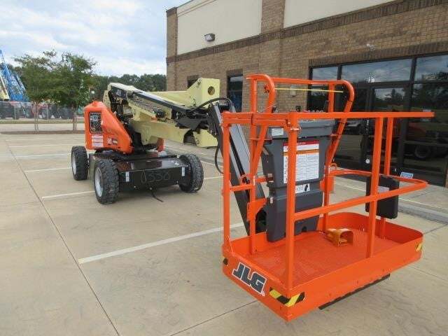 2025 JLG E450AJ-25