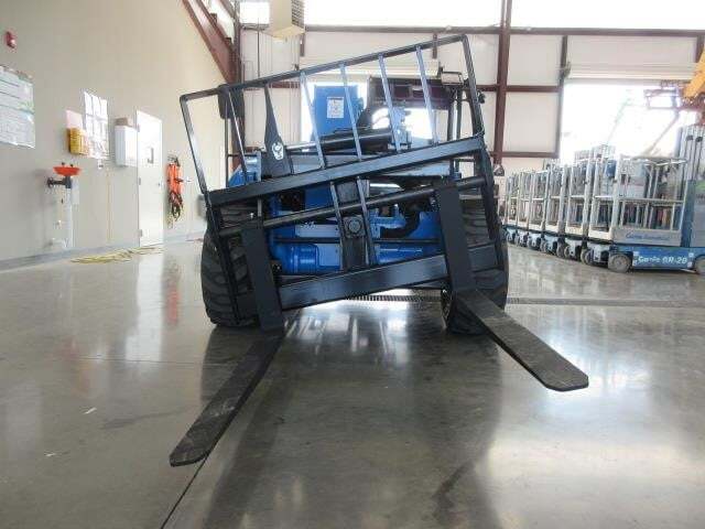 2025 Genie GTH-5519-17