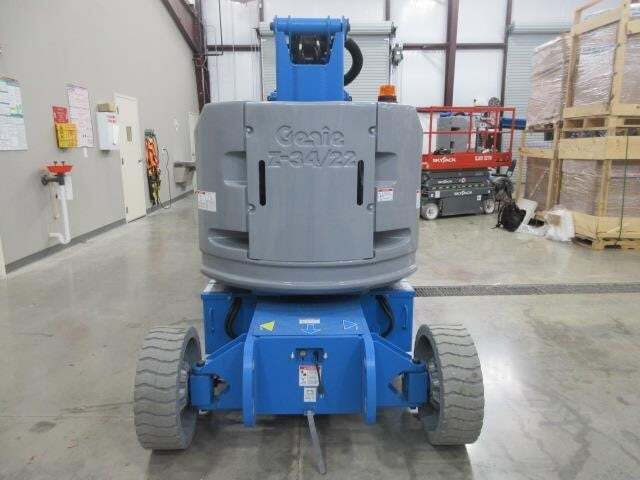 2025 Genie Z-34/22 N-18