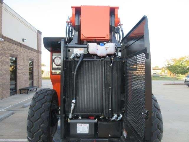 2025 SkyTrak 10054-16