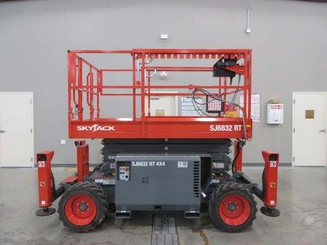 2025 Skyjack SJ-6832RT-5