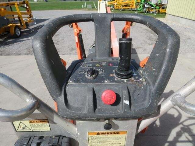 2018 JLG T350 Picture 18 2018 JLG T350-18