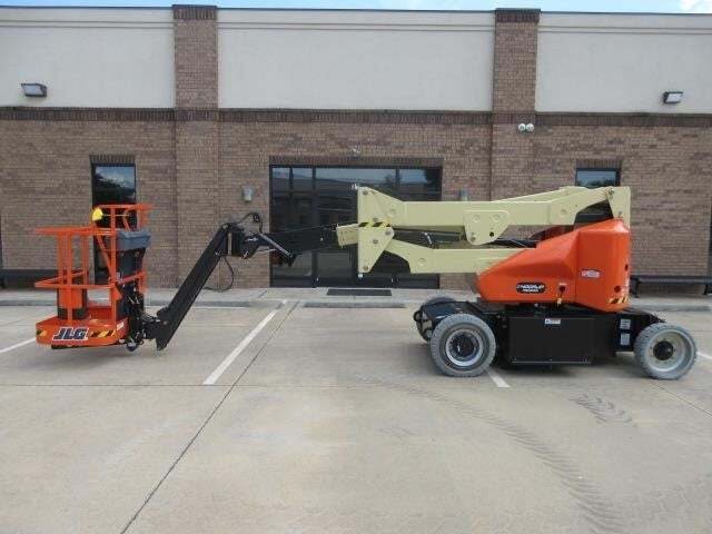 2025 JLG E400AJPN