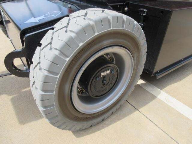 2025 JLG E400AJPN-16