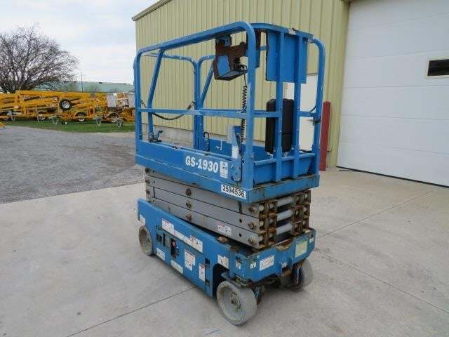 2017 Genie GS-1930 Picture 2 2017 Genie GS-1930-2