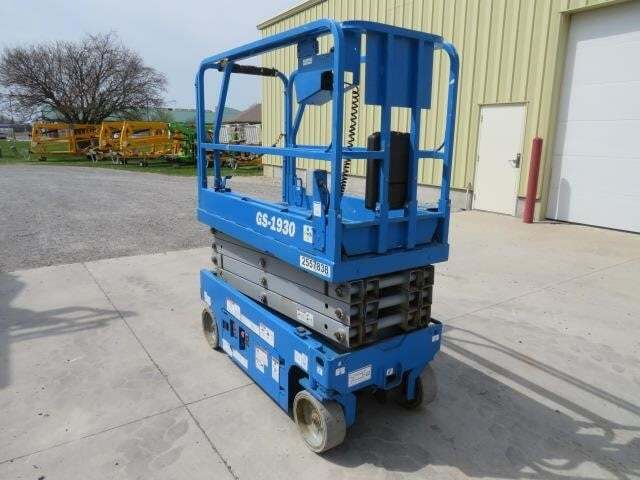 2017 Genie GS-1930 Picture 2 2017 Genie GS-1930-2