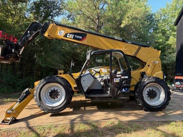 2018 CAT TL943D-6