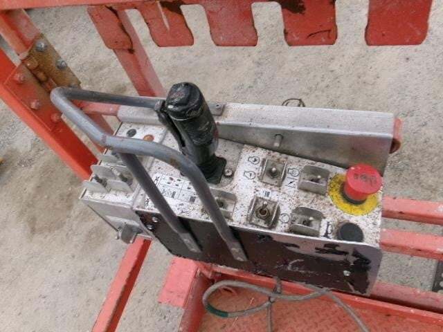 2018 Skyjack SJ-6832RT Picture 13 2018 Skyjack SJ-6832RT-13