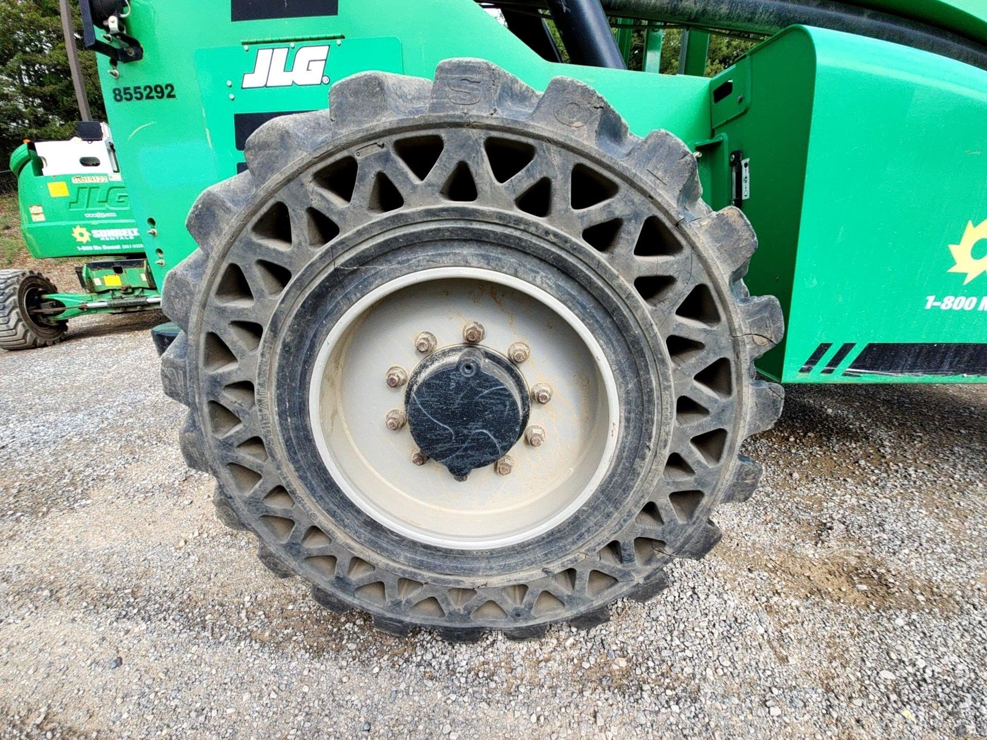 2016 SkyTrak 6042 Picture 11 2016 SkyTrak 6042-11