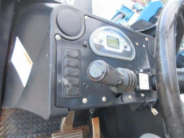 2023 Genie GTH-1056 Picture 19 2023 Genie GTH-1056-19