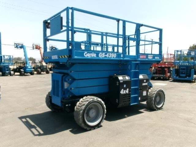 2022 Genie GS-4390 RT Picture 2 2022 Genie GS-4390 RT-2