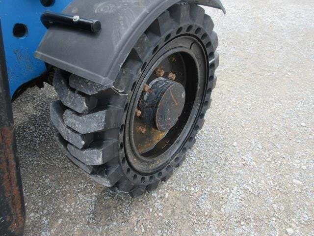 2017 Genie GTH-5519 Picture 10 2017 Genie GTH-5519-10