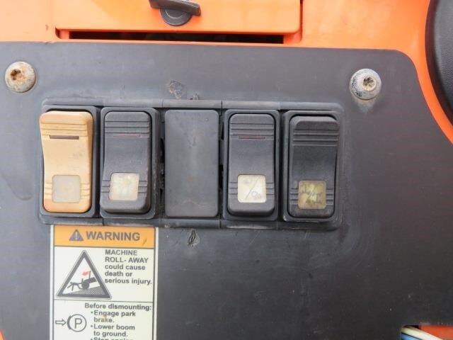 2020 SkyTrak 6042 Picture 25 2020 SkyTrak 6042-25