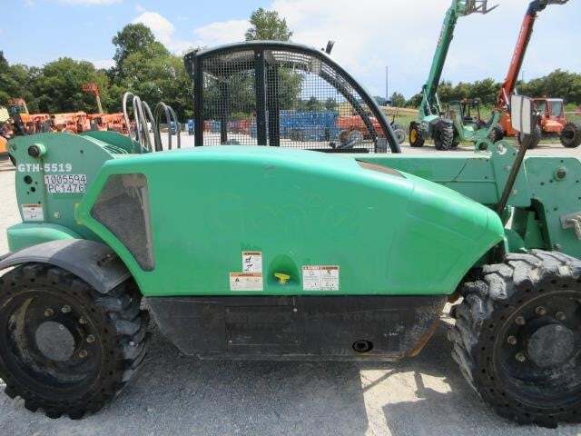 2017 Genie GTH-5519-4