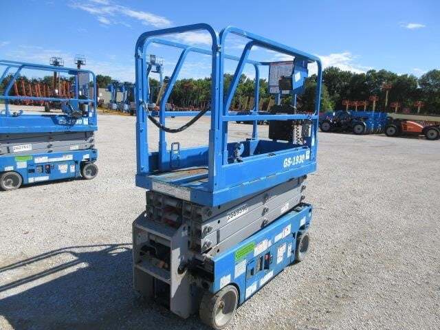 2018 Genie GS-1930 Picture 3 2018 Genie GS-1930-3