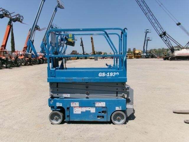 2018 Genie GS-1930 Picture 4 2018 Genie GS-1930-4