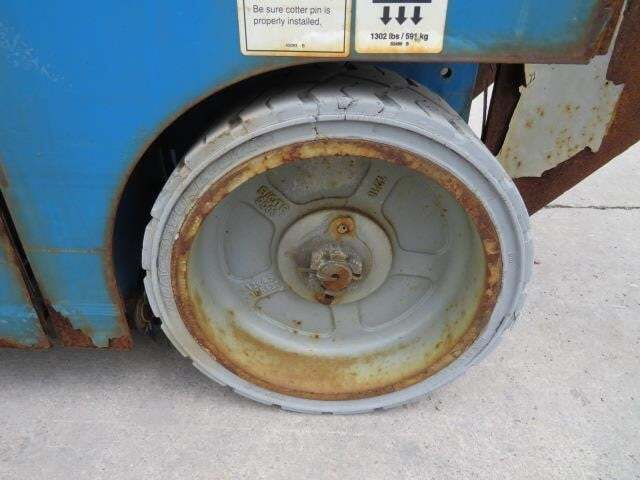 2017 Genie GS-1930 Picture 12 2017 Genie GS-1930-12