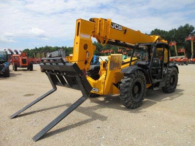 2022 JCB 512-56